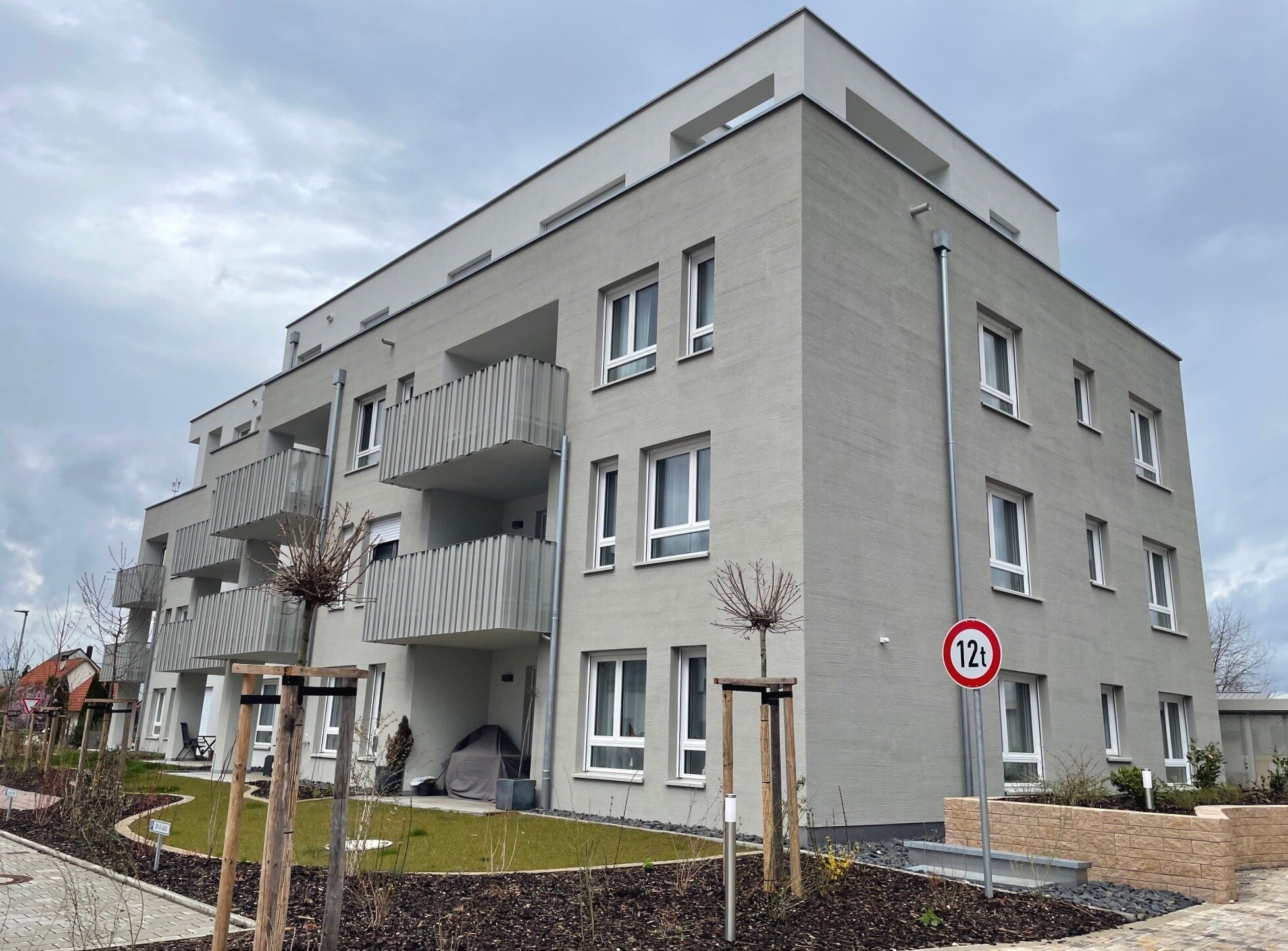 Terrassenwohnung zur Miete 640 € 2 Zimmer 64 m²<br/>Wohnfläche 01.11.2024<br/>Verfügbarkeit Finkenstraße 1 Windsbach Windsbach 91575