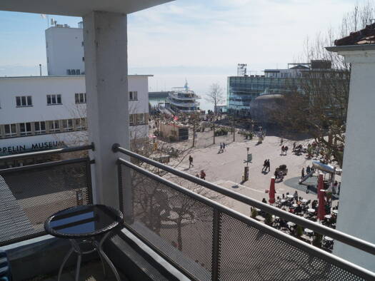 Maisonette zur Miete 900 € 2,5 Zimmer 60 m² Geschoss 3/3 Buchhornplatz 6 Friedrichshafen 88045