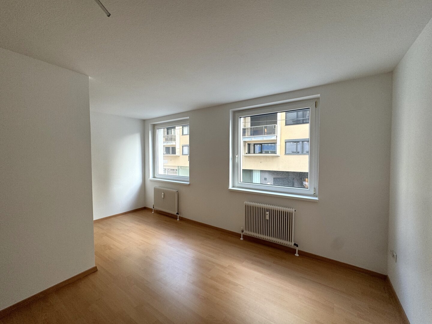 Wohnung zum Kauf 299.000 € 2 Zimmer 60 m²<br/>Wohnfläche 1.<br/>Geschoss Wien 1050