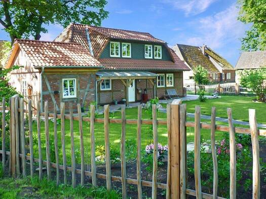 Einfamilienhaus zum Kauf 350.000 € 3 Zimmer 111 m² 1.377 m² Grundstück Nordburg Wienhausen / Nordburg 29342