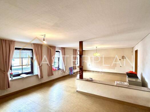 Einfamilienhaus zum Kauf 110.000 € 6 Zimmer 160,8 m² 1.260 m² Grundstück Heusweiler 66265