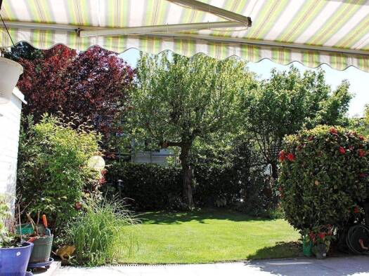 Reihenhaus zum Kauf 495.000 € 5 Zimmer 145 m² 217,7 m² Grundstück frei ab sofort Eller Stadtbezirk 8 40229