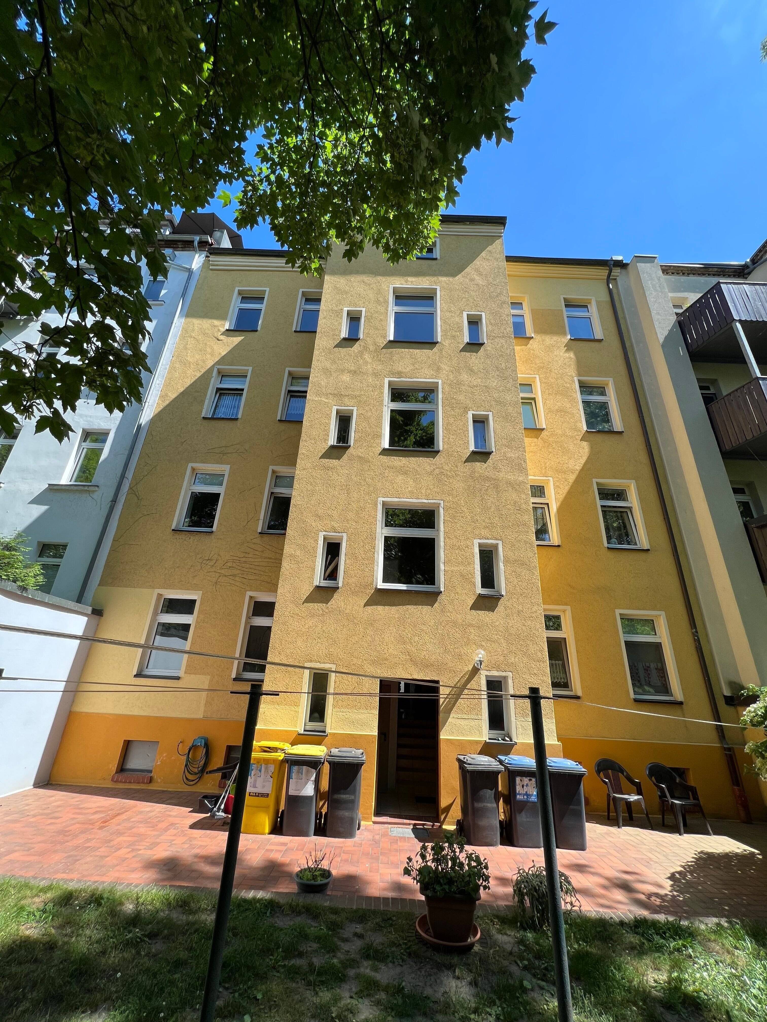 Property thumbnail 3