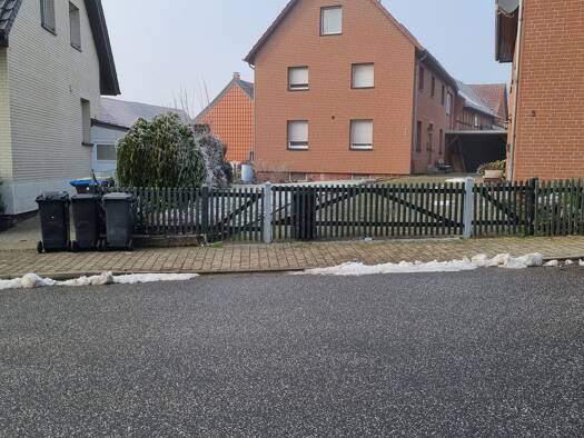 Einfamilienhaus zum Kauf provisionsfrei 195.000 € 8 Zimmer 180 m² 1.147 m² Grundstück Groß Dahlum Dahlum 38170