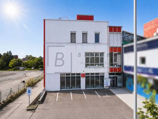 Bürofläche zum Kauf 265.000 € 2 Zimmer 20 m² Bürofläche teilbar ab 60 m² Biberach Biberach an der Riß 88400