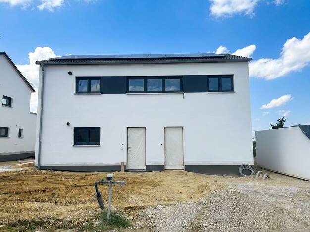 Wohnung zur Miete 950 € 3 Zimmer 92 m² frei ab 01.10.2026 Salching 94430