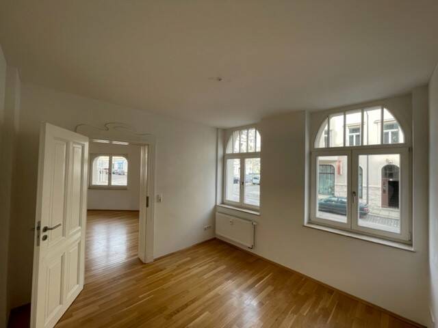 Property thumbnail 2