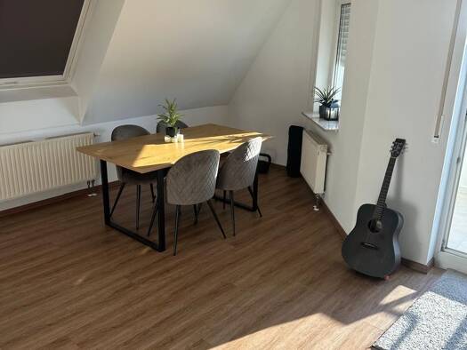 Maisonette zur Miete 850 € 3,5 Zimmer 78 m² Geschoss 2/2 frei ab 01.11.2026 Weisendorf Weisendorf 91085
