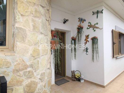 Einfamilienhaus zum Kauf 625.000 € 4 Zimmer 180 m² 927 m² Grundstück Alicante 03509