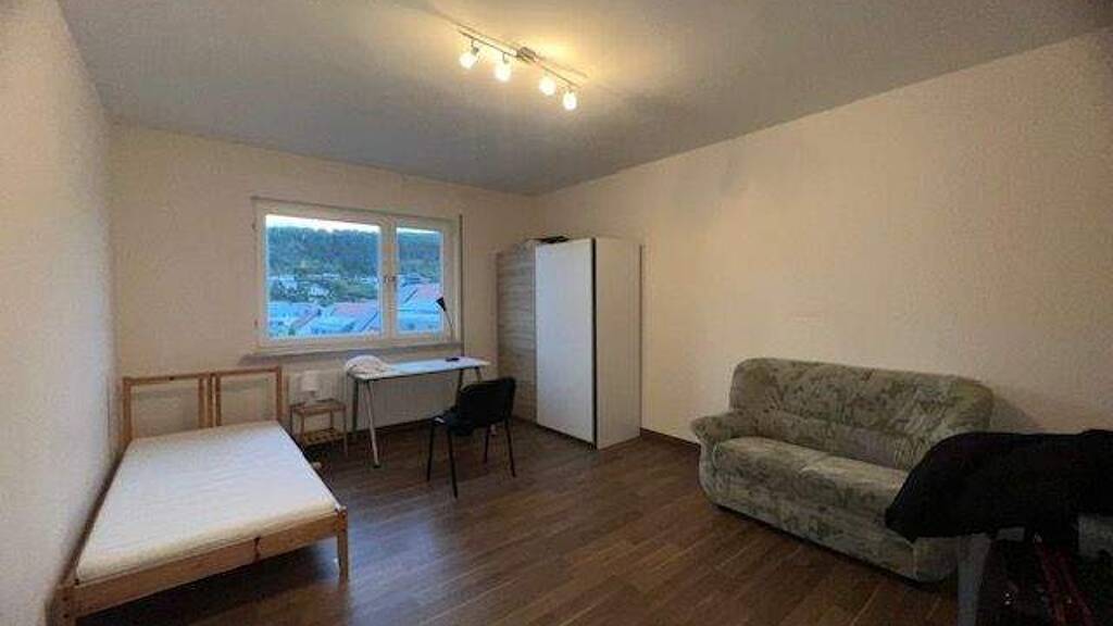 WG-Zimmer zur Miete 280 € 19 m² 1. Geschoss frei ab sofort Mosbach 74821