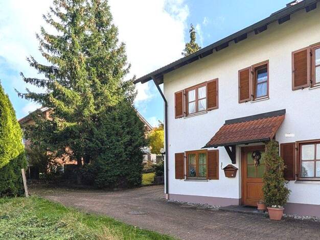 Doppelhaushälfte zum Kauf 439.000 € 5 Zimmer 130 m² 475 m² Grundstück frei ab 04.05.2026 Stetten 87778
