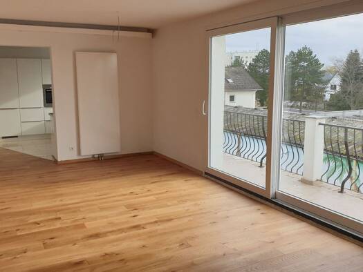 Penthouse zur Miete 2.400 € 4,5 Zimmer 220 m² Geschoss 3/4 frei ab 01.01.2026 Heusenstamm 63150