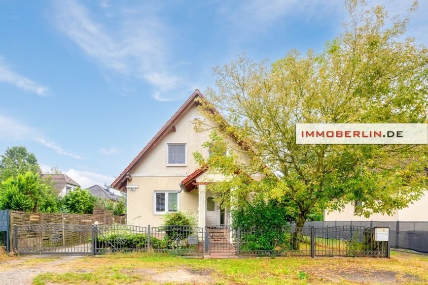 Einfamilienhaus zum Kauf 749.000 € 5 Zimmer 115 m²<br/>Wohnfläche 513 m²<br/>Grundstück ab sofort<br/>Verfügbarkeit Mahlsdorf Berlin 12623