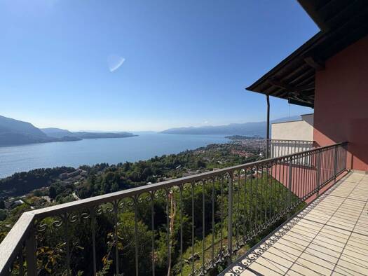 Einfamilienhaus zum Kauf 440.000 € 4 Zimmer 146 m² 400 m² Grundstück frei ab sofort Via del Ronco Ghiffa