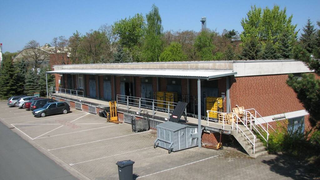 Lagerhalle zur Miete provisionsfrei 508,6 m² Lagerfläche teilbar von 43,2 m² bis 65,1 m² Wesendorf 29392