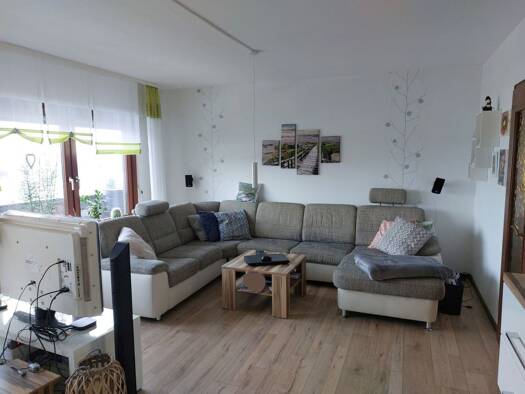 Wohnung zur Miete 750 € 4 Zimmer 107 m² Geschoss 1/3 frei ab 01.05.2026 Homberg 34576