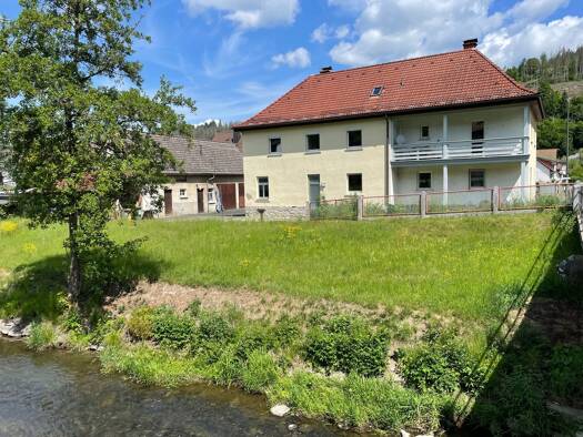 Haus zum Kauf 149.000 € 8 Zimmer 192 m² 590 m² Grundstück frei ab sofort Ailastraße 24 Wallenfels 96346