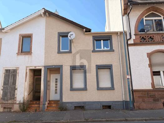 Mehrfamilienhaus zum Kauf 579.000 € 9 Zimmer 164 m² 371 m² Grundstück Lahr Lahr/Schwarzwald 77933
