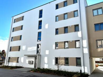 Wohnung zur Miete 845 € 4 Zimmer 104,7 m² 3. Geschoss frei ab sofort Schwandorf 92421