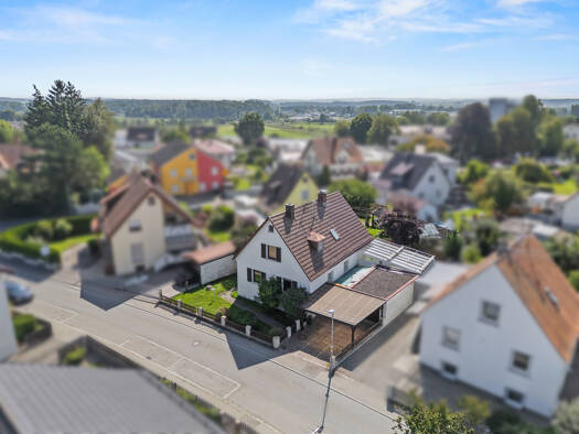 Einfamilienhaus zum Kauf 345.000 € 5,5 Zimmer 138 m² 456 m² Grundstück Bad Schussenried Bad Schussenried 88427