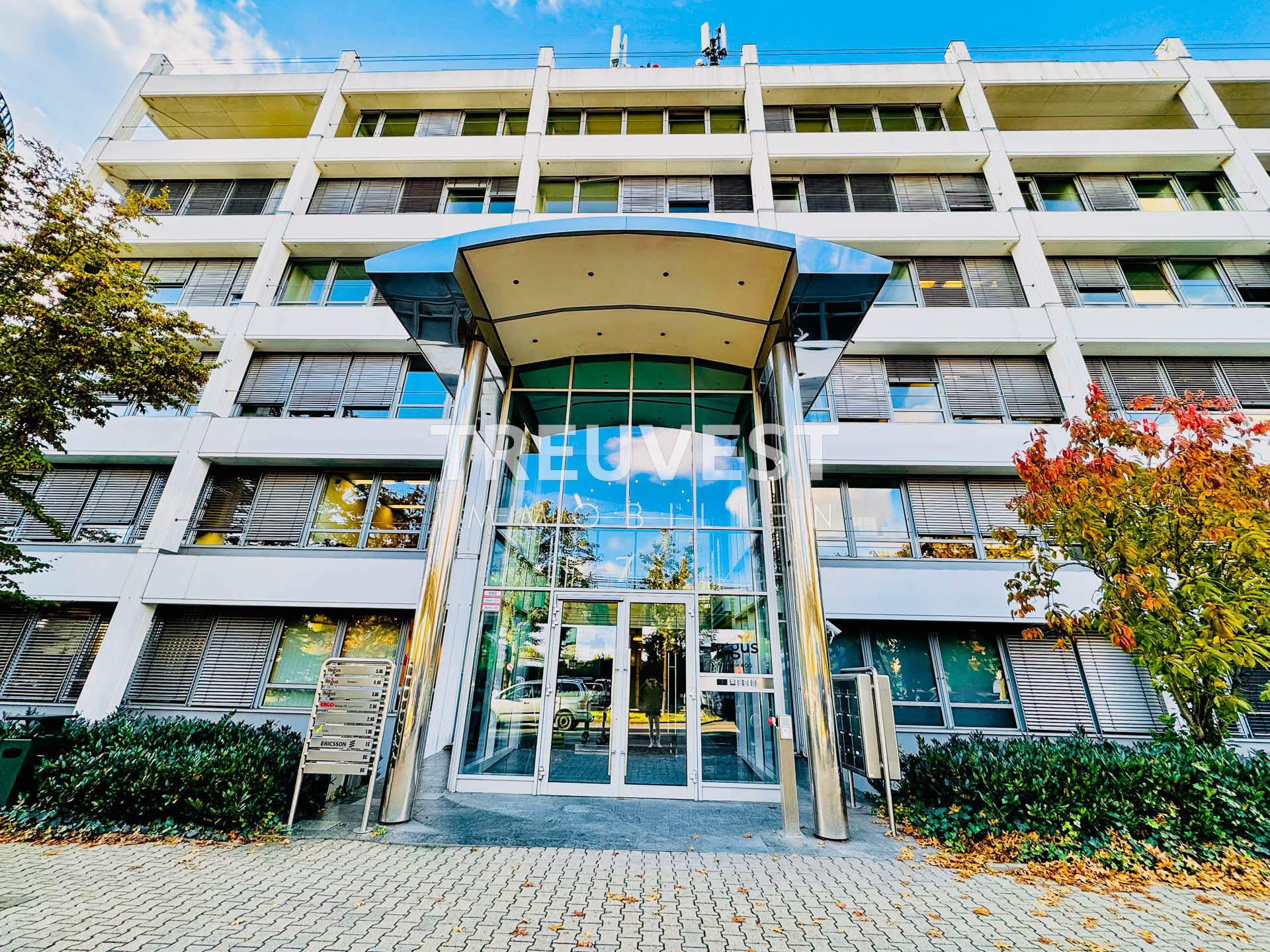 Bürofläche zur Miete provisionsfrei 15,50 € 303,4 m²<br/>Bürofläche ab 303,4 m²<br/>Teilbarkeit Heerdt Düsseldorf 40549