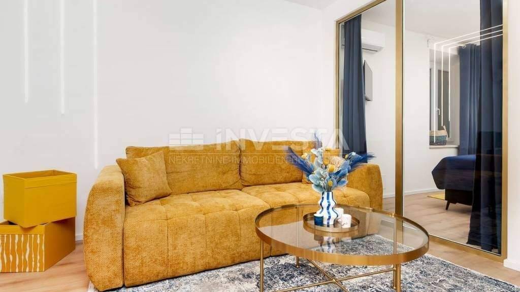Studio zum Kauf 240.000 € 1 Zimmer 37 m² 1. Geschoss Rovinj Rovinj