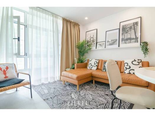 Wohnung zur Miete 1.300 € 2 Zimmer 63 m² Las Palmas de Gran Canaria 35008