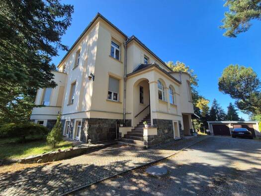 Villa zum Kauf 719.000 € 324 m² 4.269 m² Grundstück Zeitzer Straße 15 Crimmitschau 08451