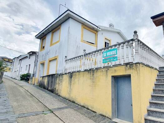 Villa zum Kauf 480.000 € 10 Zimmer 787 m² 1.299 m² Grundstück Calle Atalaya El Franco 33746
