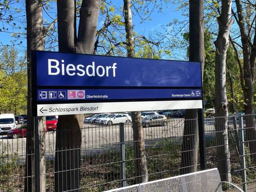 Tiefgarage zur Miete provisionsfrei 95 € Kleiner Parkweg 11-23 Biesdorf Berlin 12683