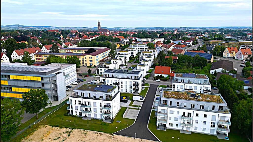 Penthouse zur Miete 630 € 1,5 Zimmer 48 m² 3. Geschoss frei ab 01.07.2026 Nördlingen 86720