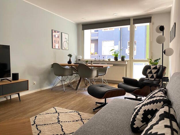 Wohnung zur Miete Wohnen auf Zeit 1.990 € 3 Zimmer 95 m² frei ab 01.08.2025 Bilk Düsseldorf 40223