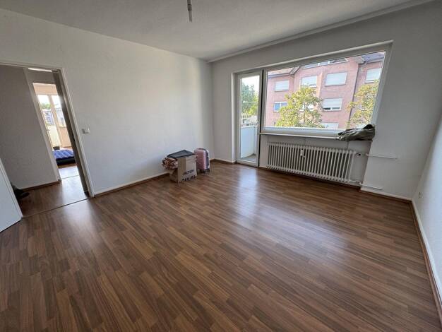 Wohnung zur Miete 950 € 2 Zimmer 62 m² 2. Geschoss Am Hohen Weg 30 Hausen Mitte-West 60488