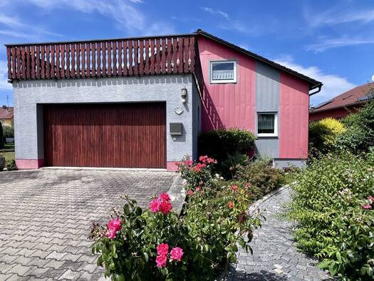 Mehrfamilienhaus zum Kauf 399.000 € 7 Zimmer 216 m² 781 m² Grundstück Teublitz Teublitz 93158