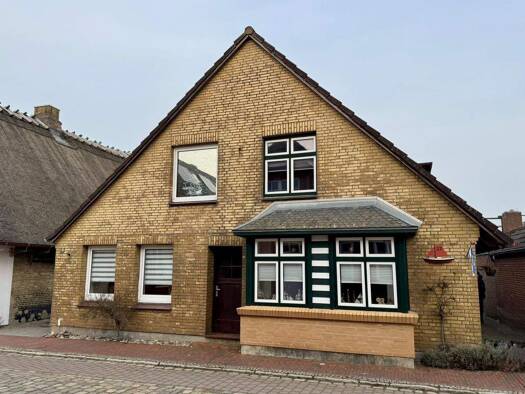 Doppelhaushälfte zum Kauf 235.000 € 4 Zimmer 100 m² 584 m² Grundstück Hauptstraße 22 Maasholm 24404