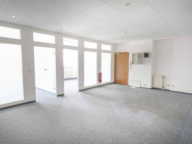 Bürofläche zum Kauf 829.000 € 7 Zimmer 270 m² Bürofläche teilbar ab 270 m² Innenstadt Erlangen 91052
