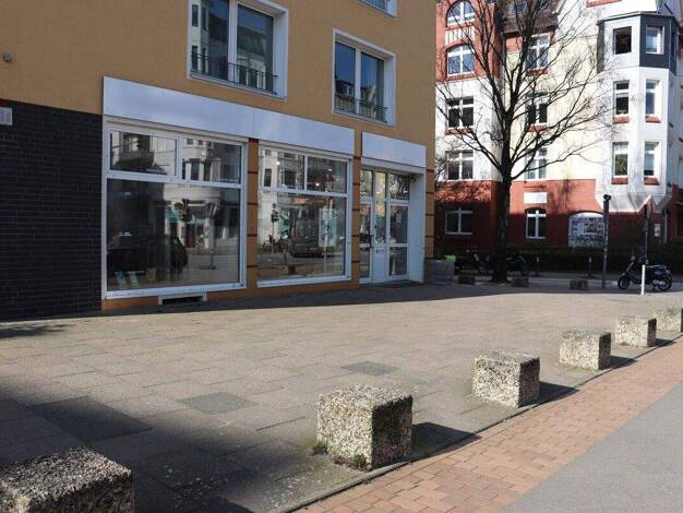 Laden zum Kauf provisionsfrei 795.000 € 5 Zimmer 315 m² Verkaufsfläche Ravensberg Kiel 24118