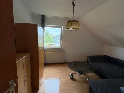 Mehrfamilienhaus zur Miete 700 € 2 Zimmer 65 m² frei ab sofort Nordstemmen 31171