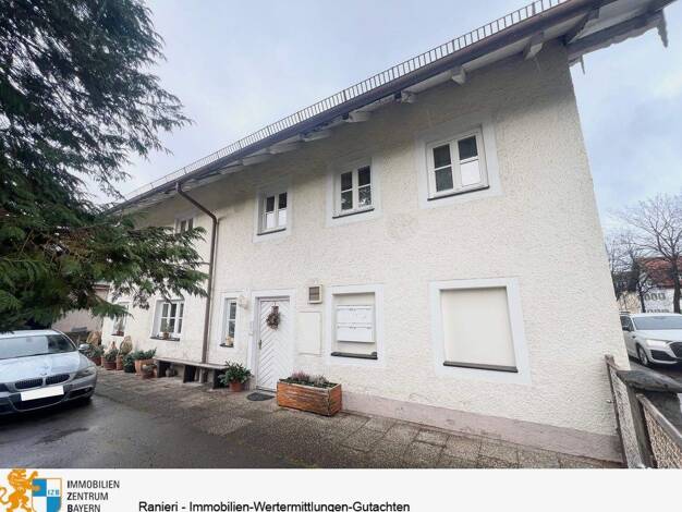 Mehrfamilienhaus zum Kauf als Kapitalanlage geeignet 1.695.000 € 9 Zimmer 284 m² 700 m² Grundstück Sebastian-Bauer-Straße 10 Ramersdorf-Perlach München 81737