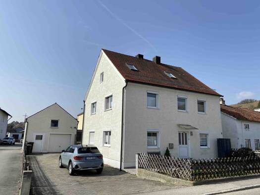 Einfamilienhaus zum Kauf 293.000 € 7 Zimmer 157 m² 365 m² Grundstück Neuenhinzenhausen Altmannstein 93336