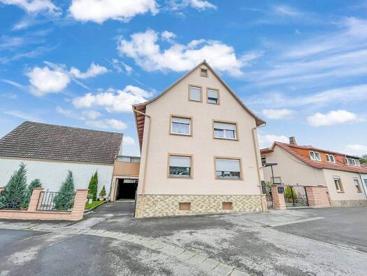 Mehrfamilienhaus zum Kauf 680.000 € 16 Zimmer 420 m² 682 m² Grundstück frei ab sofort Obereuerheim Grettstadt 97508