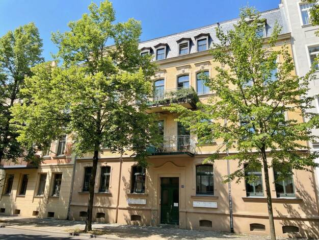Wohnung zum Kauf 250.000 € 4 Zimmer 100 m² Paulusviertel Halle(Saale) - Paulusviertel 06114