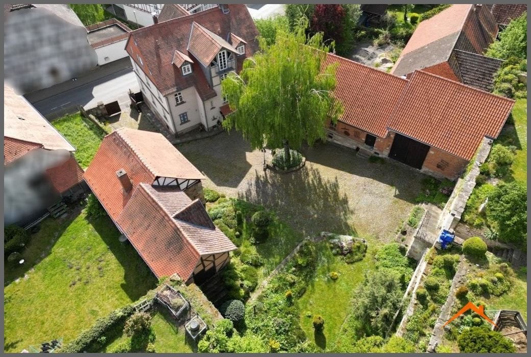 Mehrfamilienhaus zum Kauf provisionsfrei 595.000 € 13 Zimmer 368 m²<br/>Wohnfläche 2.578 m²<br/>Grundstück Felsberg Felsberg 34587