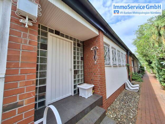 Bungalow zum Kauf 298.000 € 2,5 Zimmer 90,8 m² 425 m² Grundstück Schwarzenbruck Schwarzenbruck 90592