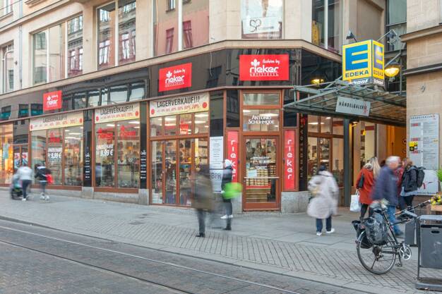 Laden zur Miete 6,74 € 80 m² Verkaufsfläche Große Ulrichstraße 7-9 Altstadt Halle 06108
