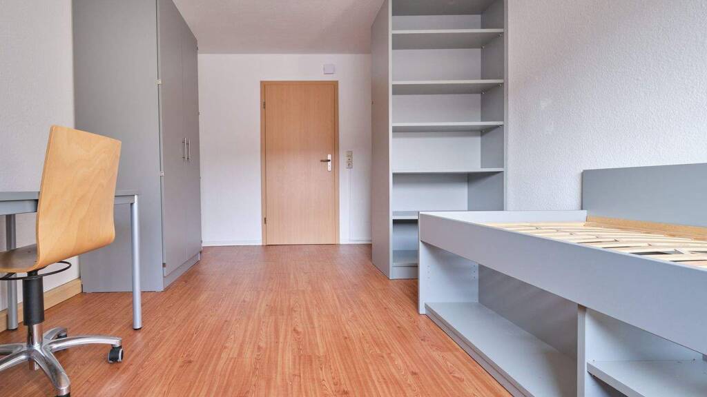 Studio zur Miete 405 € 1 Zimmer 12 m² 5 Geschosse frei ab sofort Heinrich-Fuchs-Straße 44 Rohrbach Heidelberg 69126