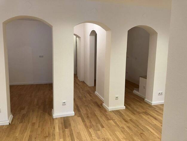 Ladenfläche zur Miete provisionsfrei 972 € 28 m² Verkaufsfläche Minoritenweg 27 Innenstadt Regensburg 93047