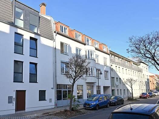 Wohnung zum Kauf 139.500 € 2 Zimmer 57,1 m² 4. Geschoss Pieschen-Süd Dresden 01127