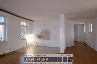 Wohnung zur Miete 560 € 3 Zimmer 110 m² 1. Geschoss frei ab 01.08.2025 Werdauer Straße 5 Greiz Greiz 07973