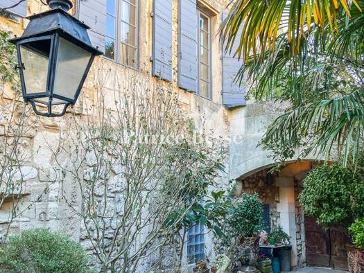 Reihenmittelhaus zum Kauf 490.000 € 8 Zimmer 290 m² 296 m² Grundstück Mollégès 13940